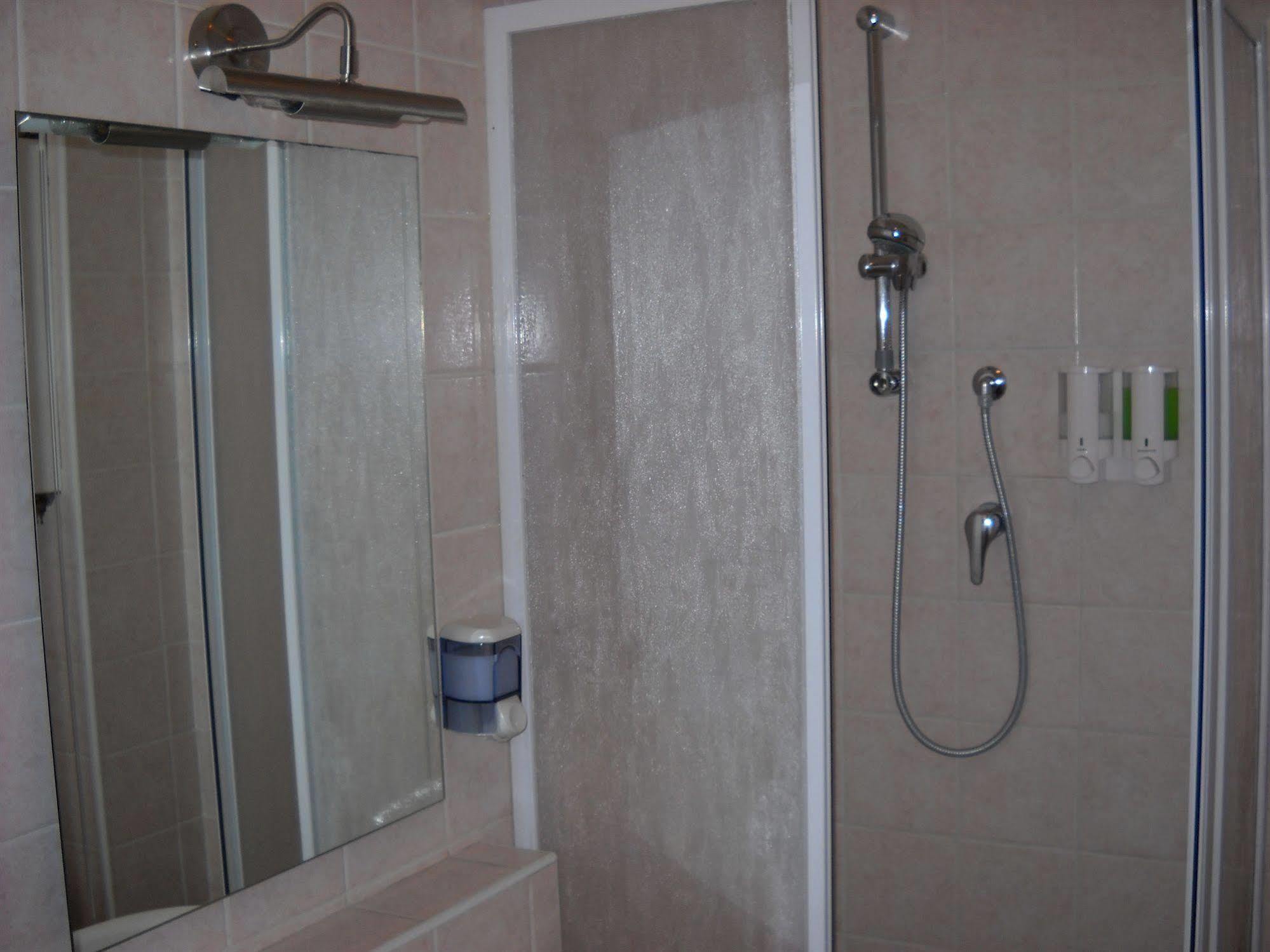B&B Hope Bologna Buitenkant foto