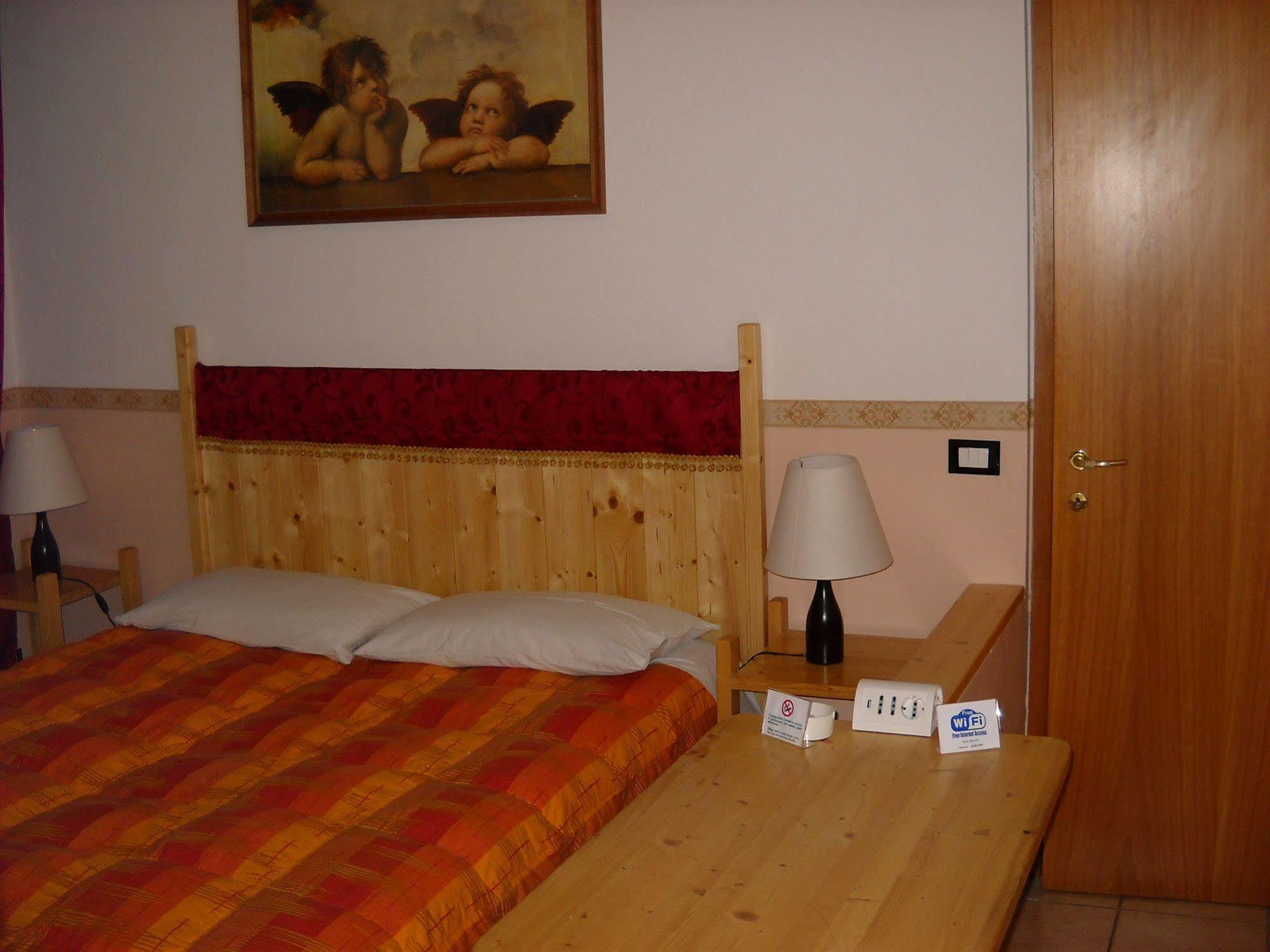 B&B Hope Bologna Buitenkant foto