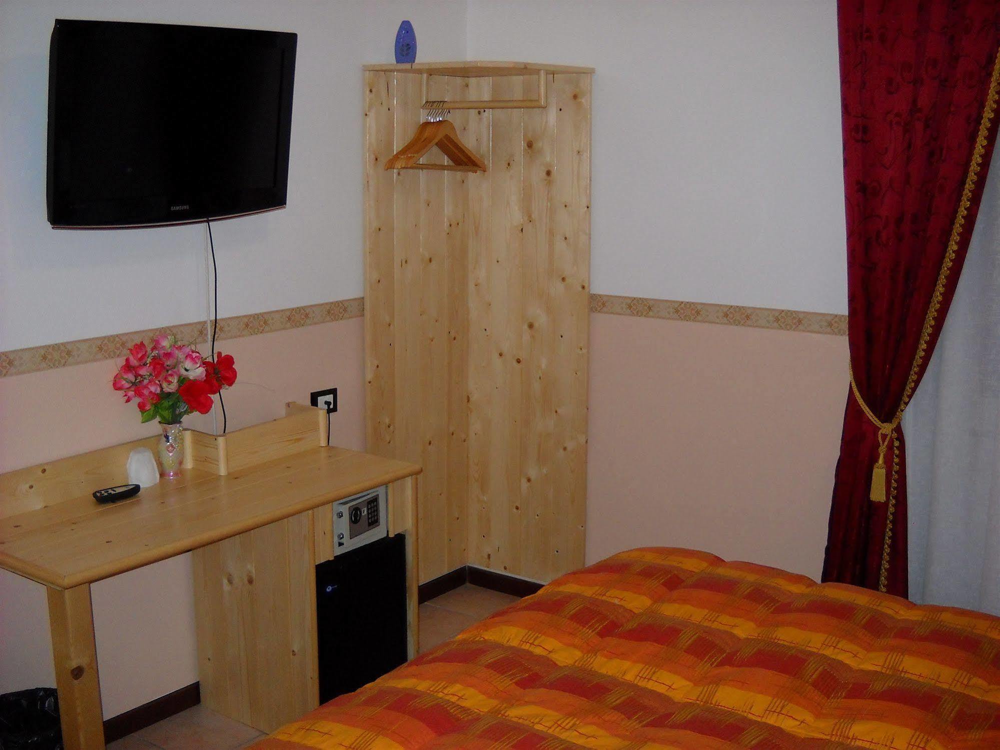 B&B Hope Bologna Buitenkant foto
